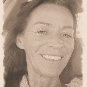 Meet your Posher, Annie